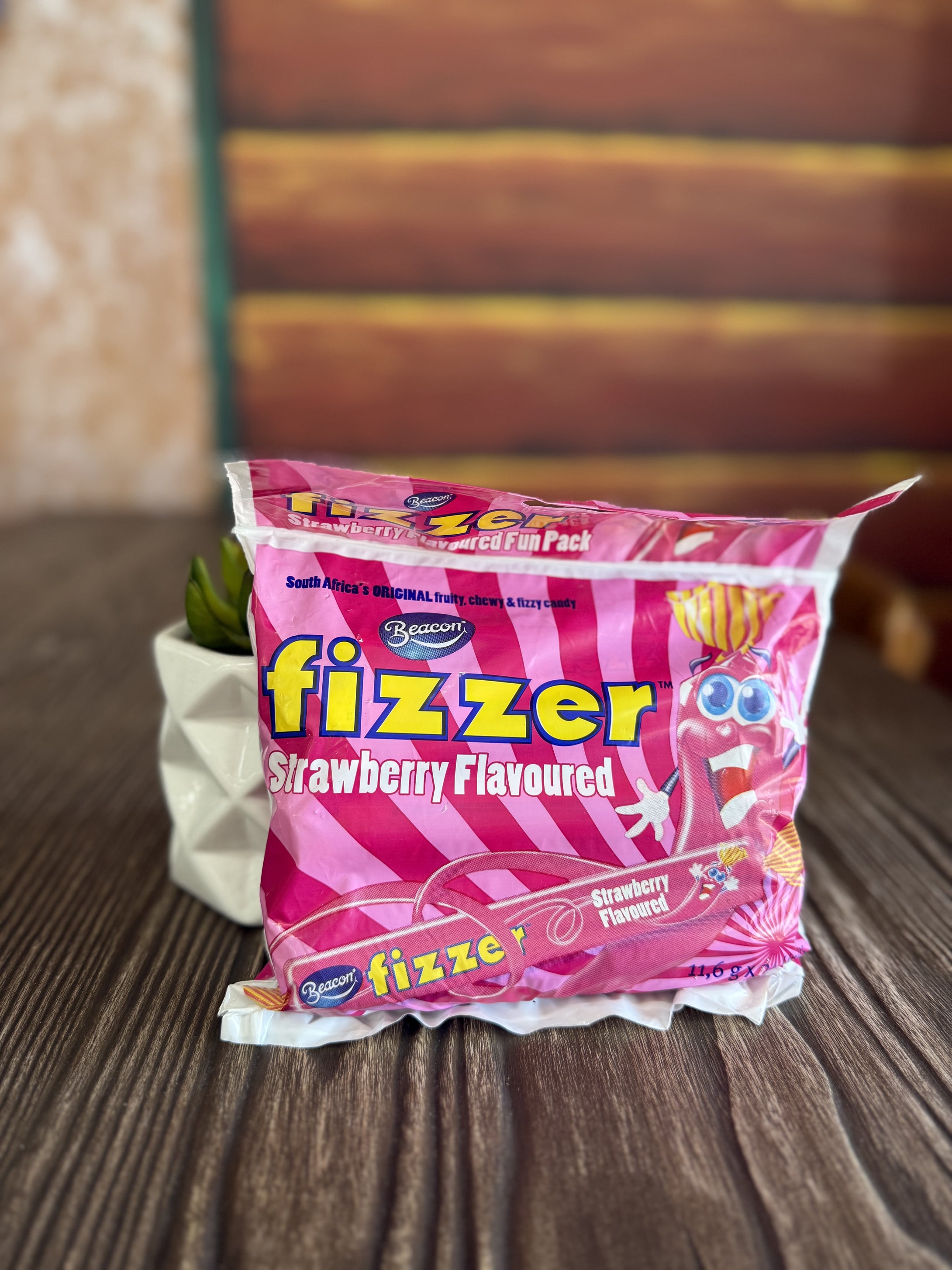 Beacon Fizzer Strawberry 72 Units